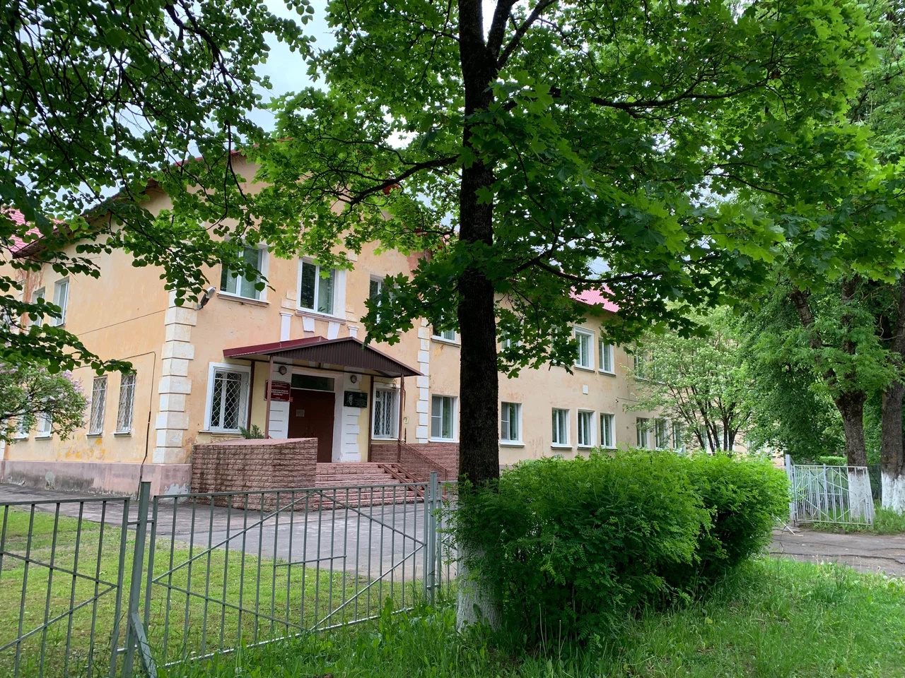 Основное здание (Ломоносова, 39).